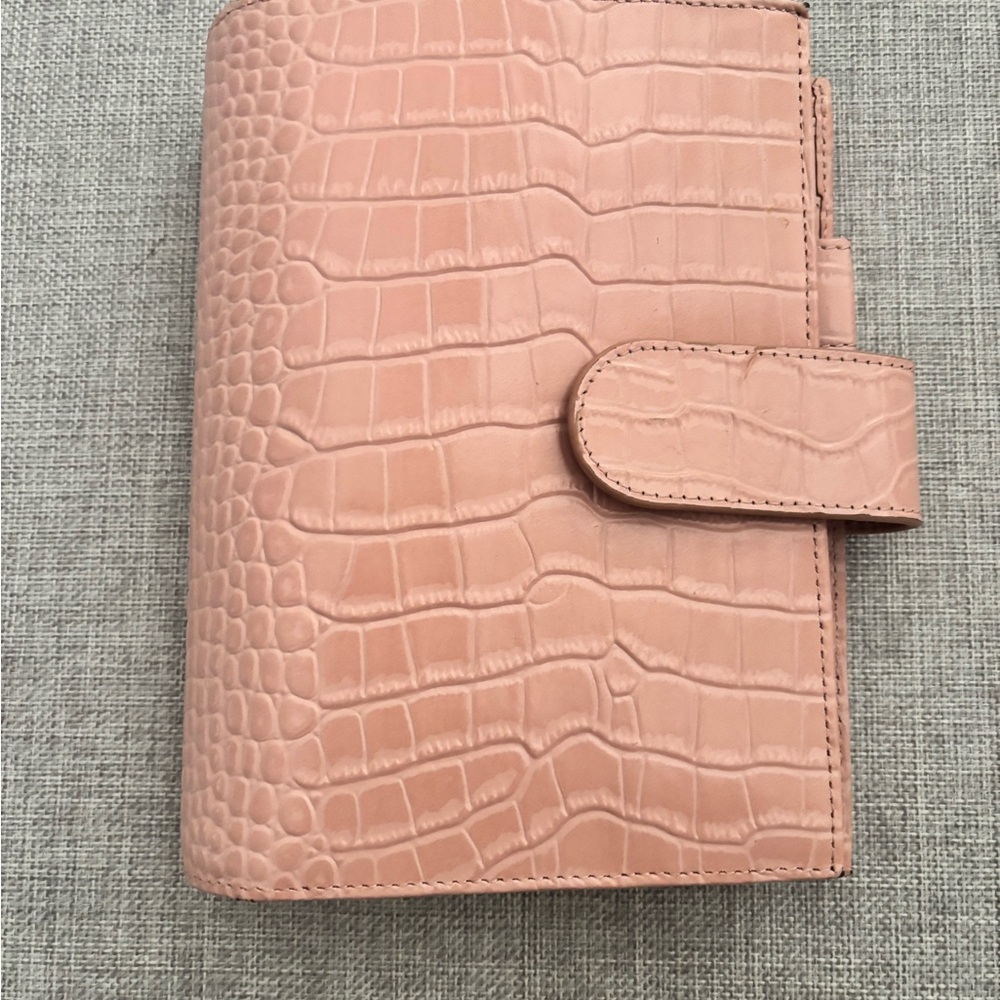 A6 Croc Moterm
